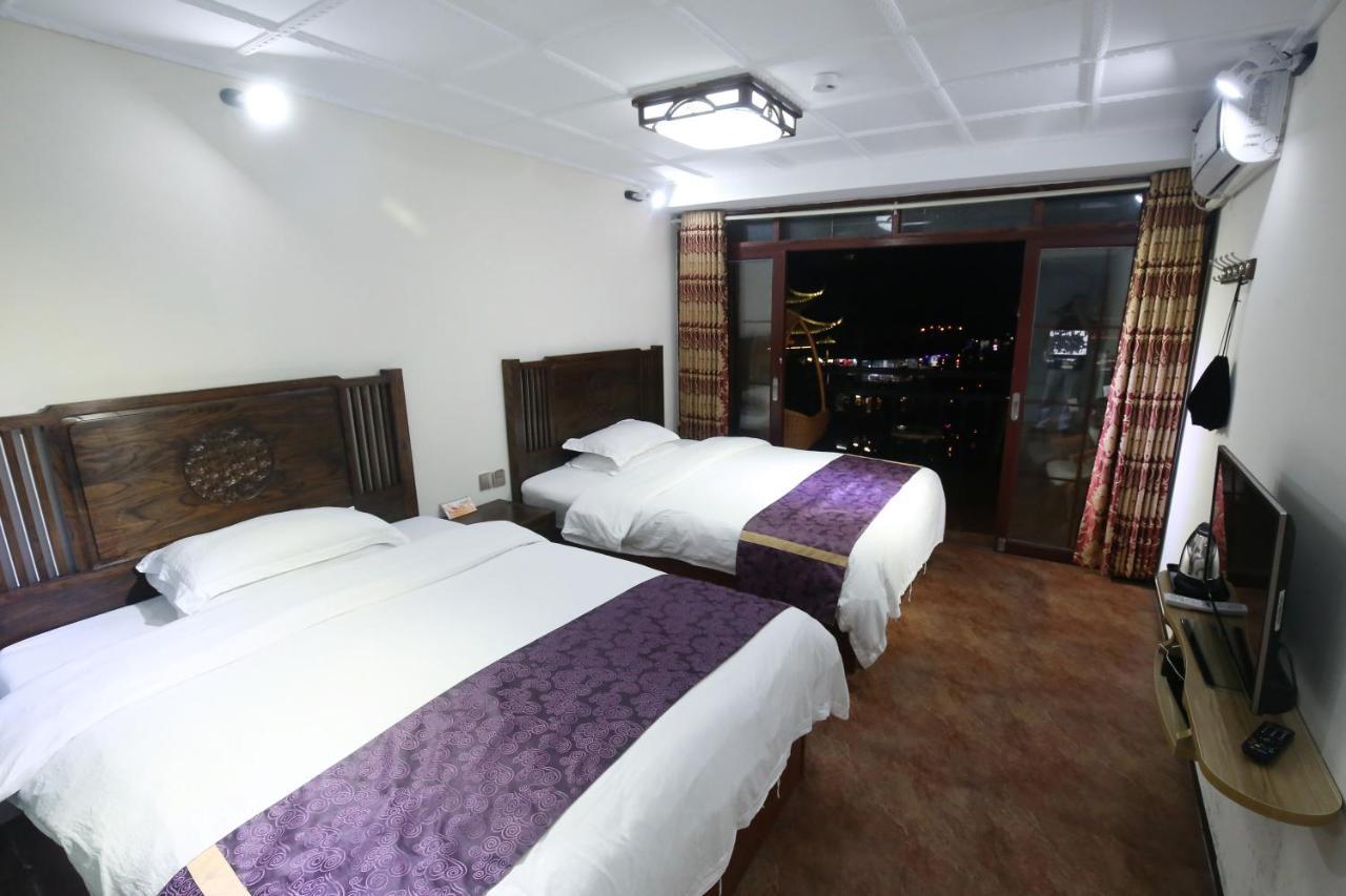 Lqj Riverside Guest House Fenghuang Εξωτερικό φωτογραφία