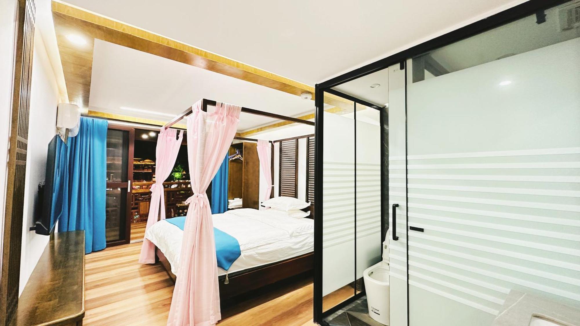 Lqj Riverside Guest House Fenghuang Εξωτερικό φωτογραφία