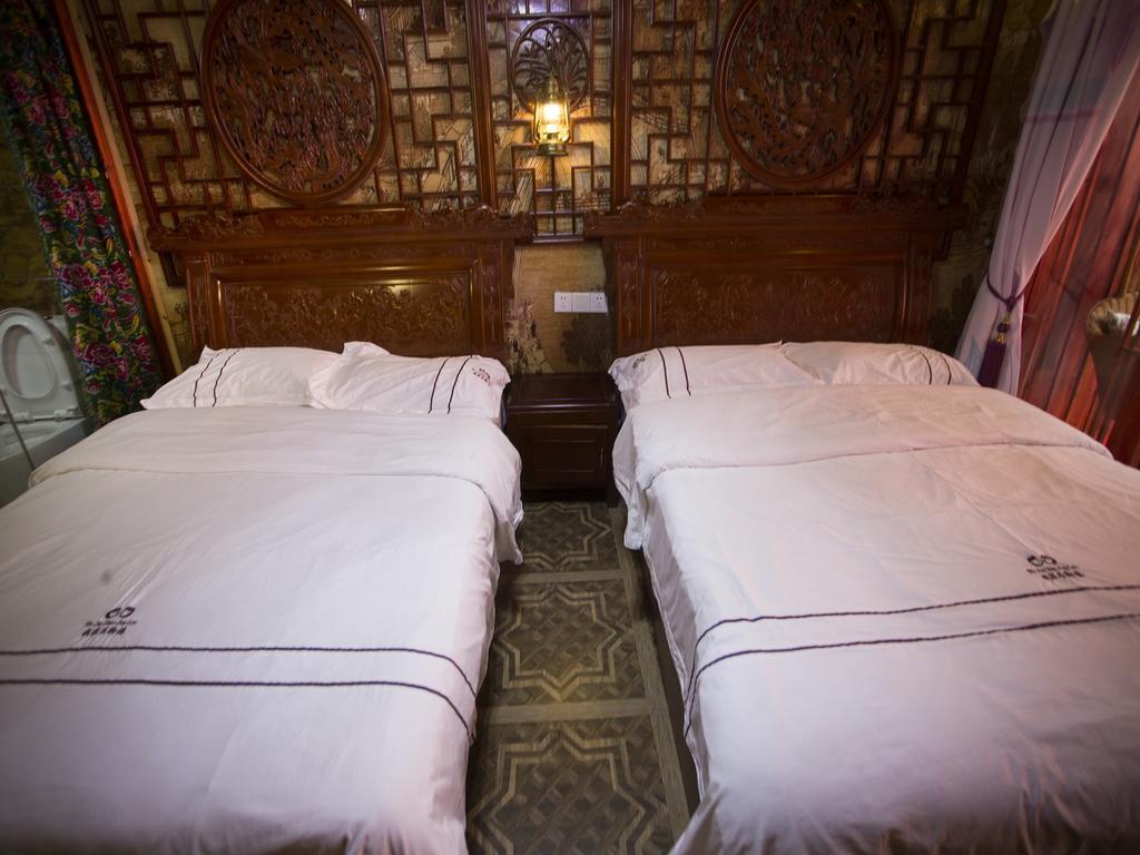 Lqj Riverside Guest House Fenghuang Εξωτερικό φωτογραφία